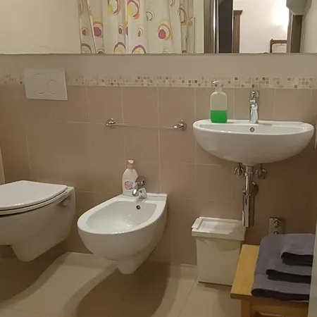 Cisanello Rent Guest house *